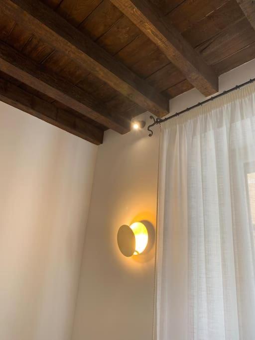 Appartamento Incantevole Nel Cuore Di Milano Exteriör bild